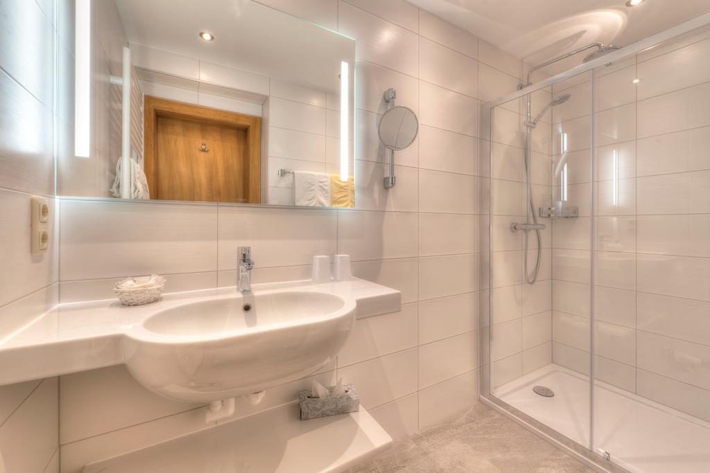 Landhaus Strolz Санкт-Антон-ам-Арльберг Экстерьер фото
